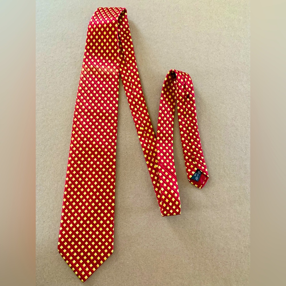 Mens Ermenegildo Zegna Silk Tie.